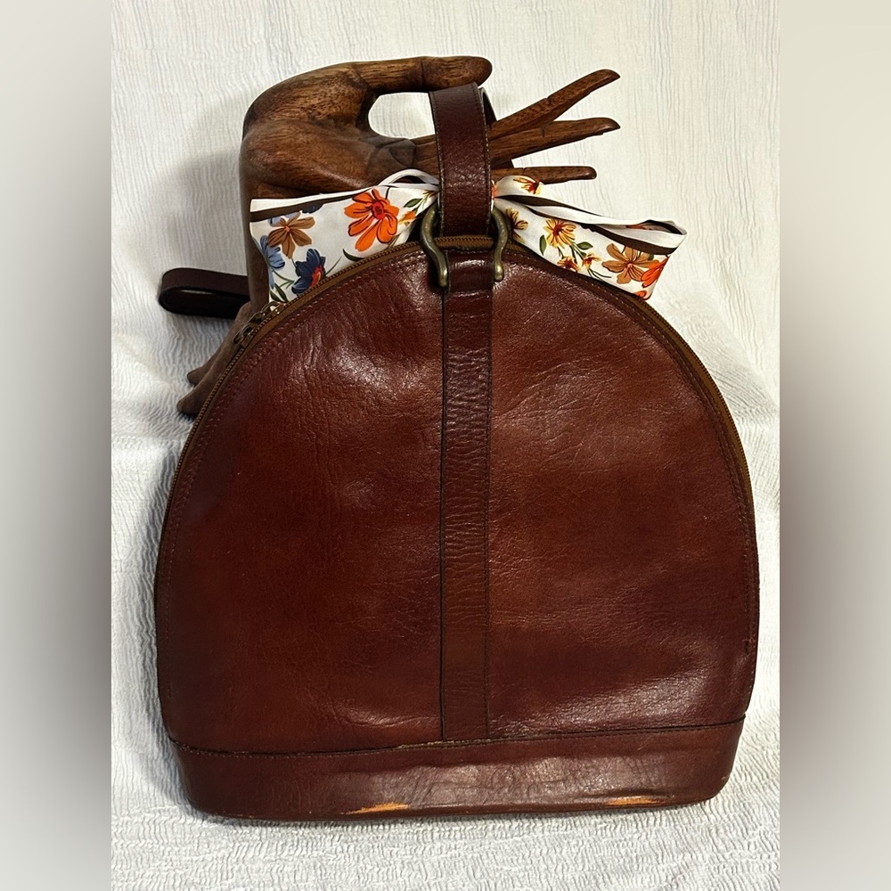 Genesis by Sabina70s/80s Reddish Brown Equestrian Domed Bag With Brass Ring​ - Picture 16 of 16